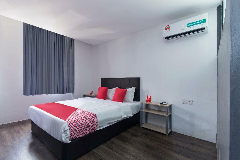 Intime Hotel Kuchai Lama Kuala Lumpur Exterior photo
